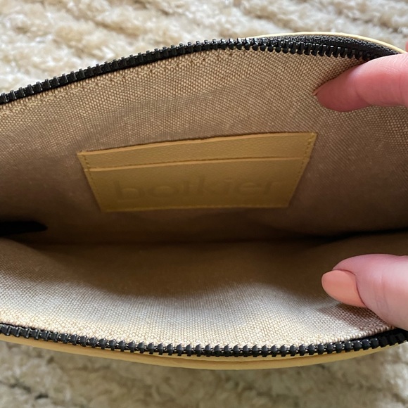 NWT Botkier Crosstown Large Leather Clutch in Gift Box - Picture 4 of 7